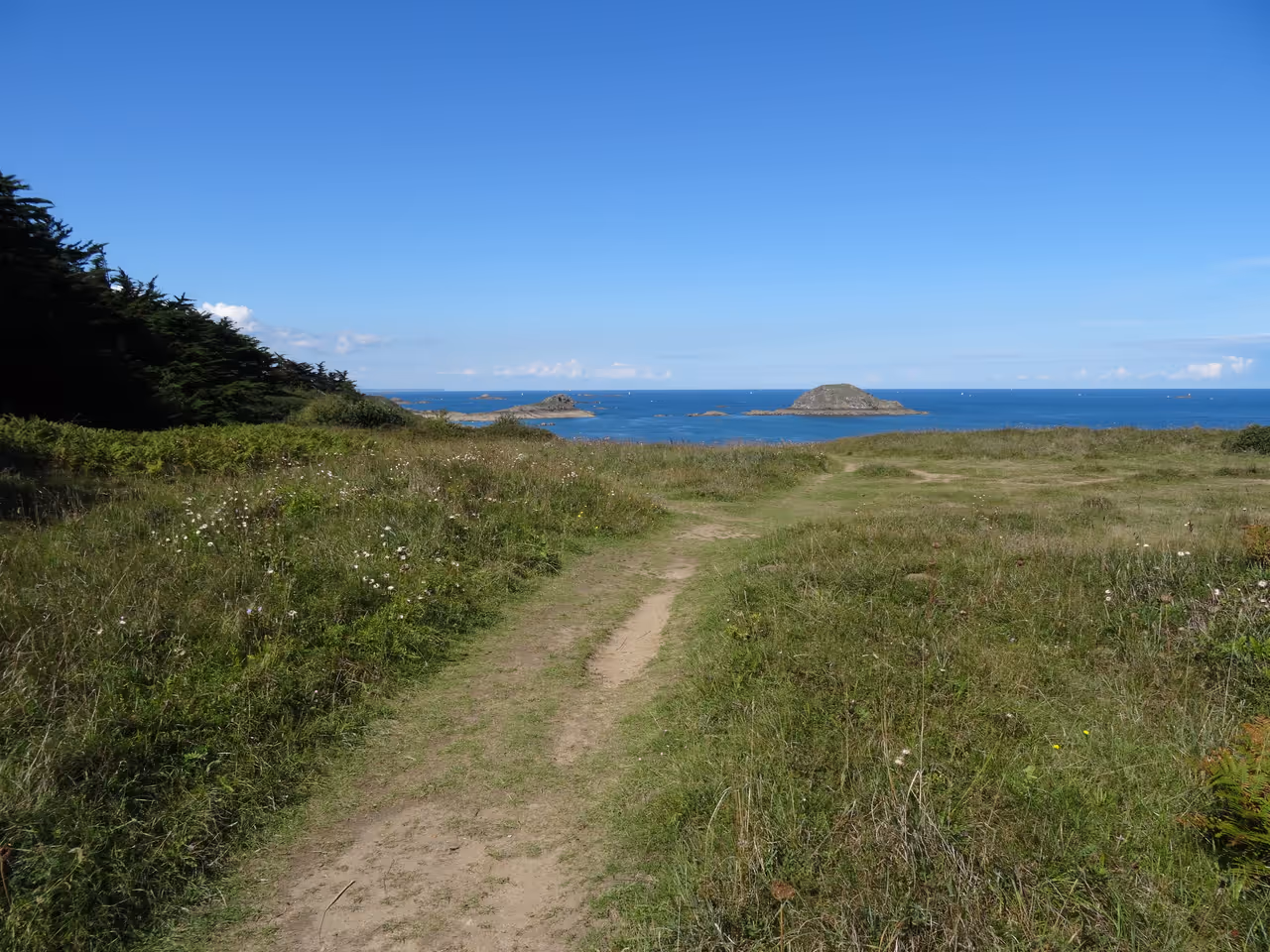 Cancale oyster route cycling, Saint-malo