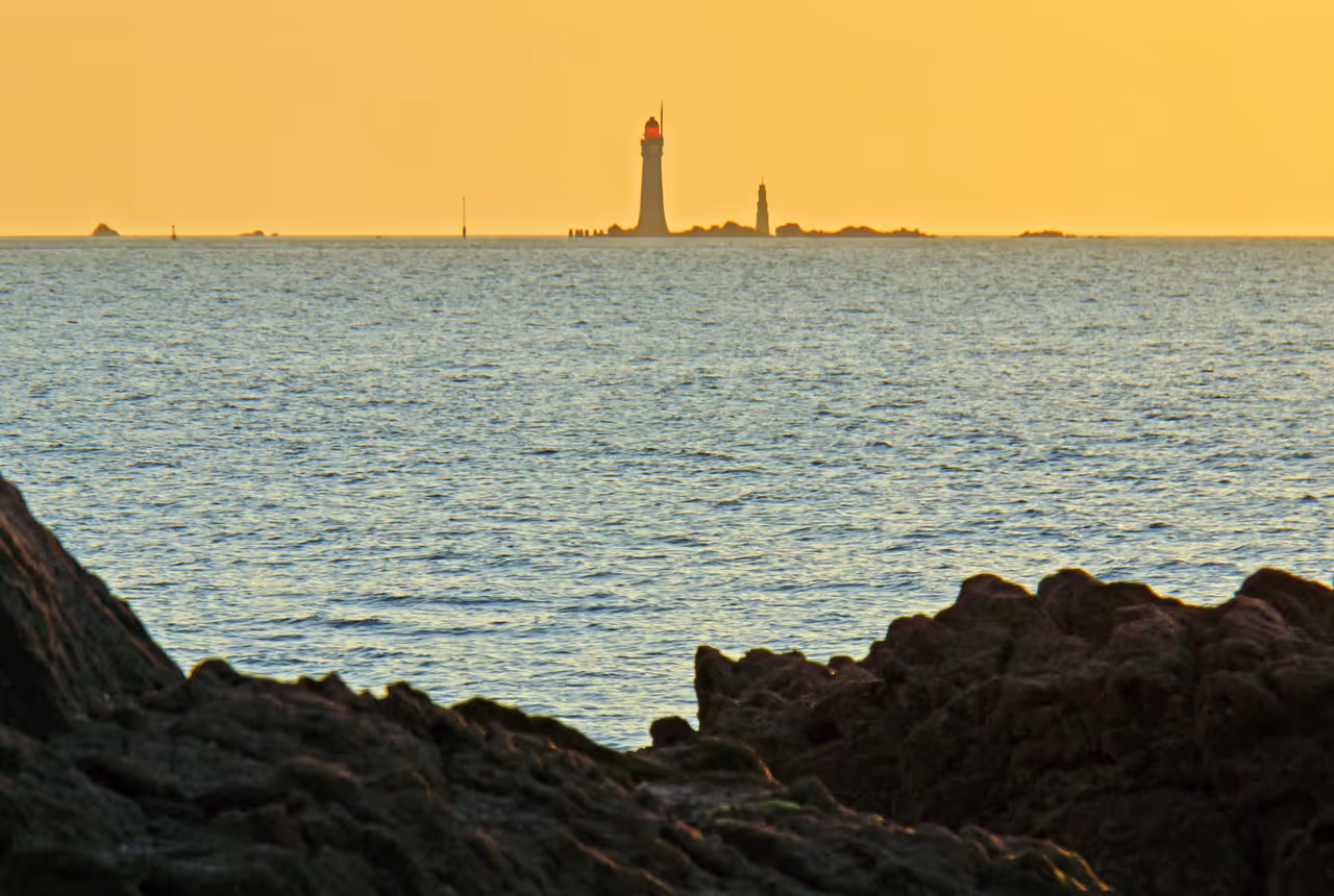 Great garden lighthouse view, Saint-malo