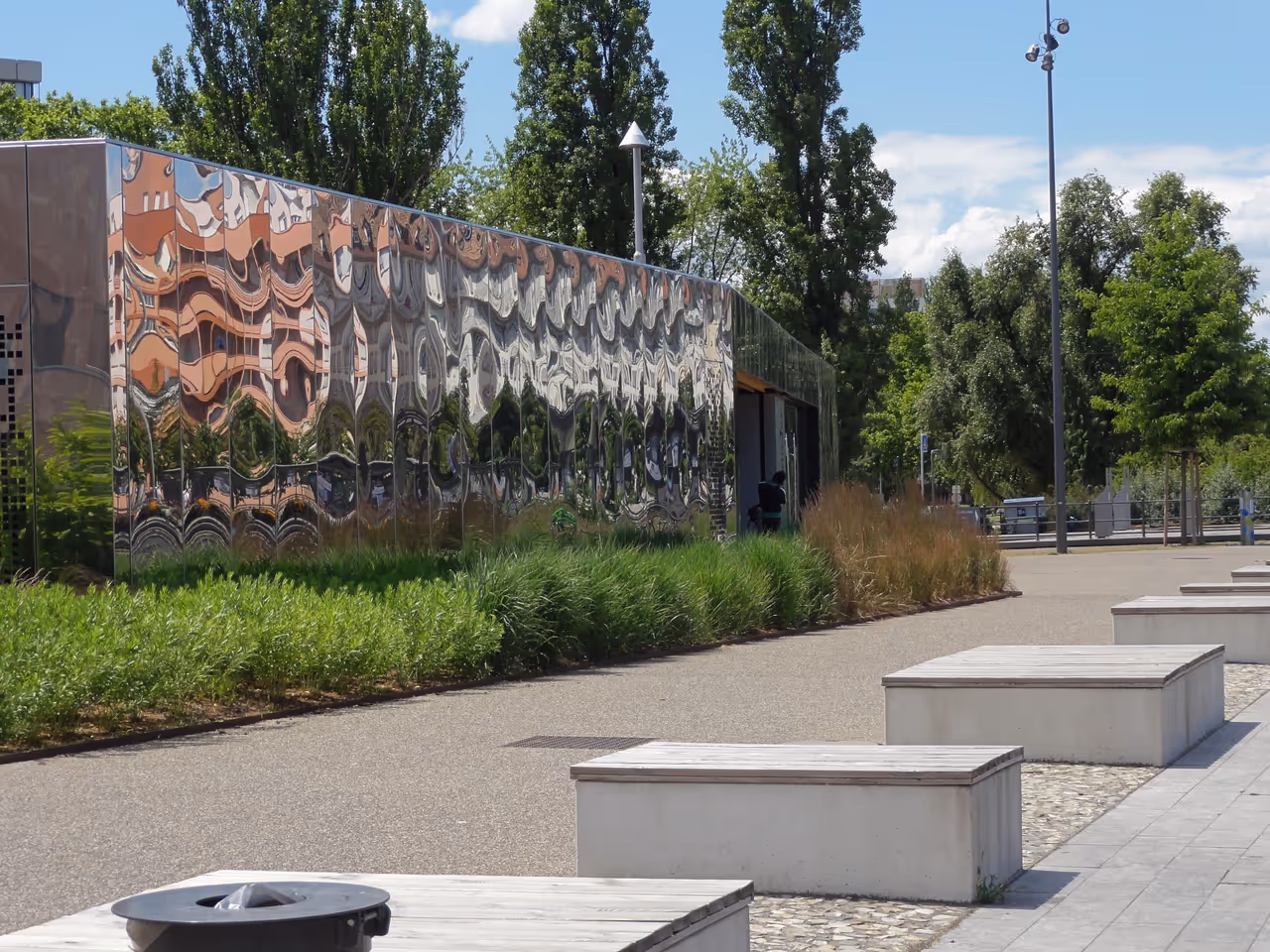 Two shores route cycling in Strasbourg
