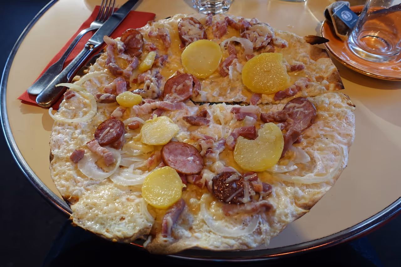 Flammeküche food in Strasbourg
