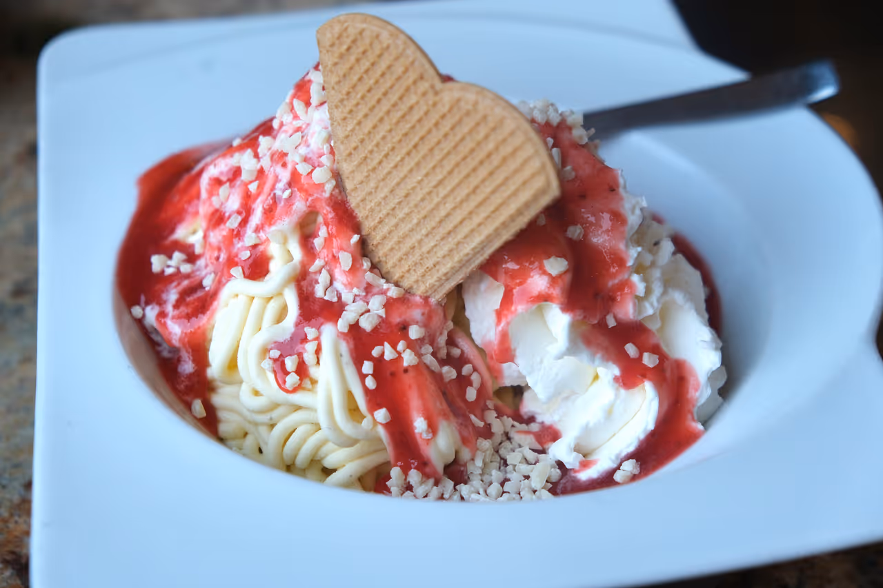 Spaghetti ice cream food in Würzburg