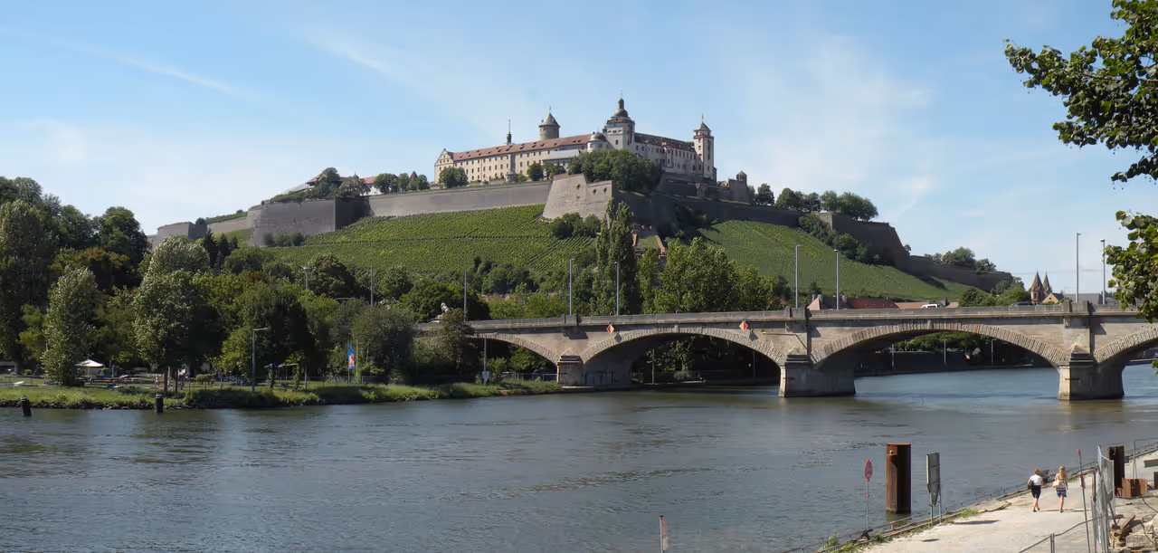 Ringpark nature walk stroll in Würzburg