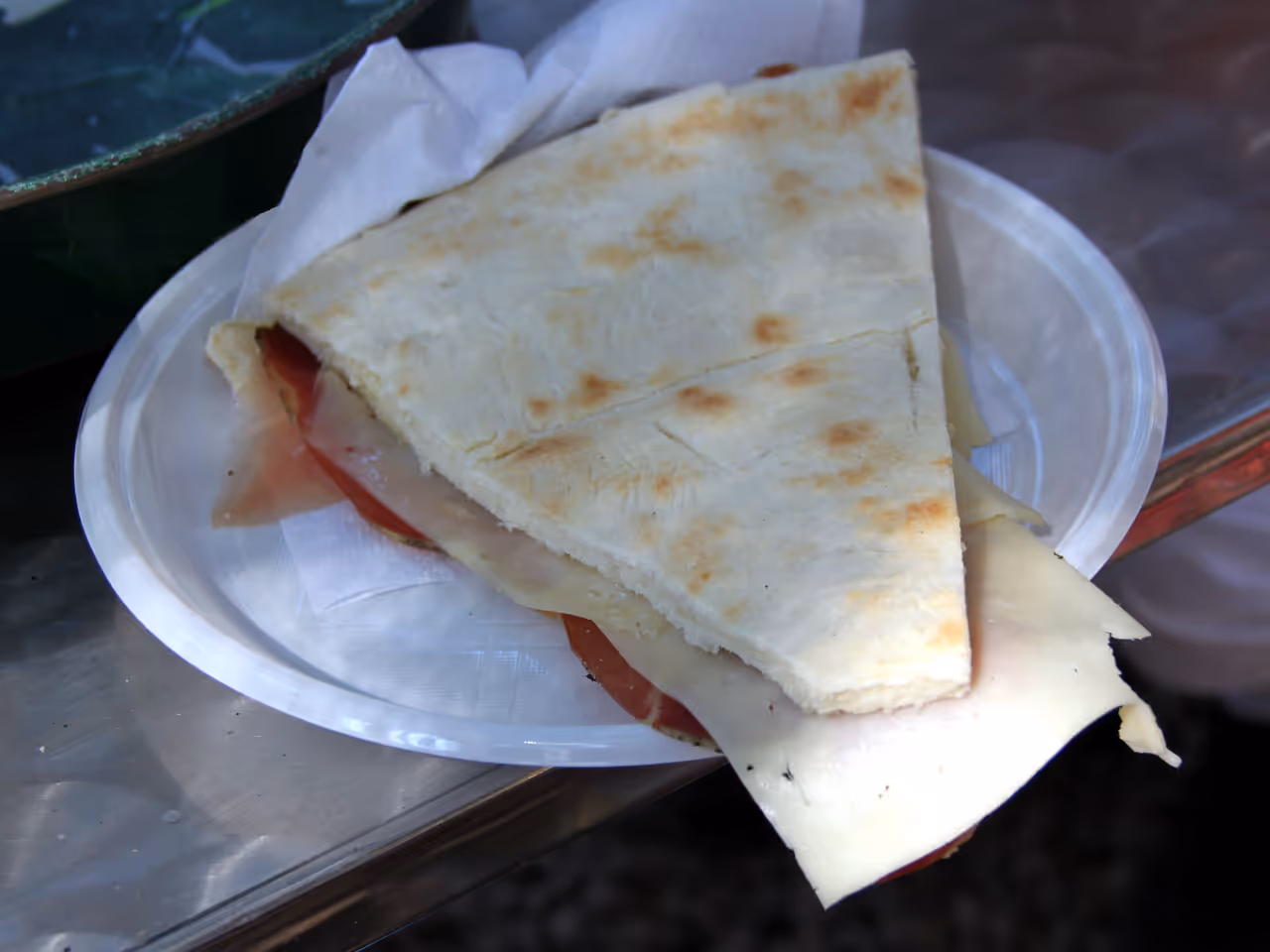 Torta al testo food in Assisi
