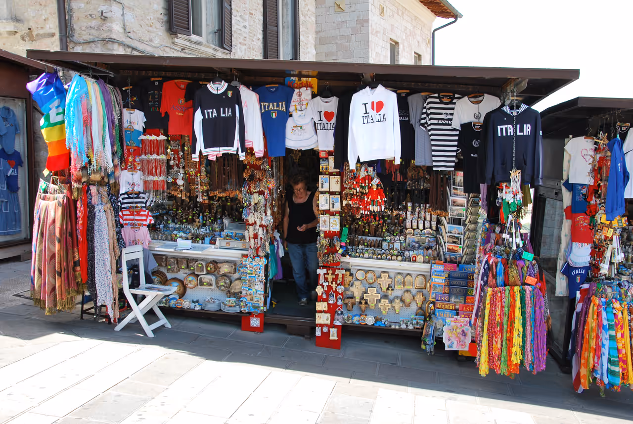 Antique market market in Assisi