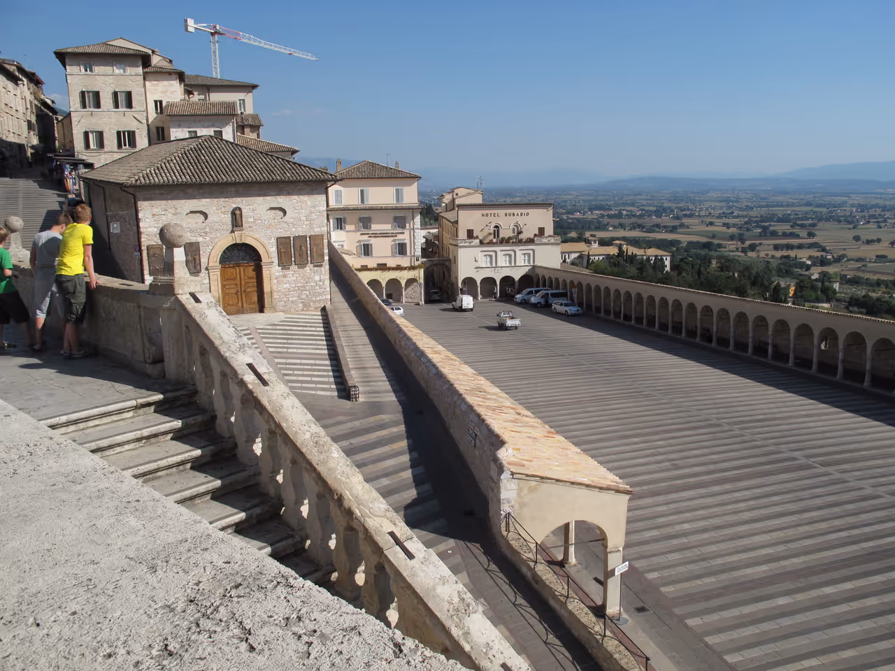Lower sanctuary approach in Assisi