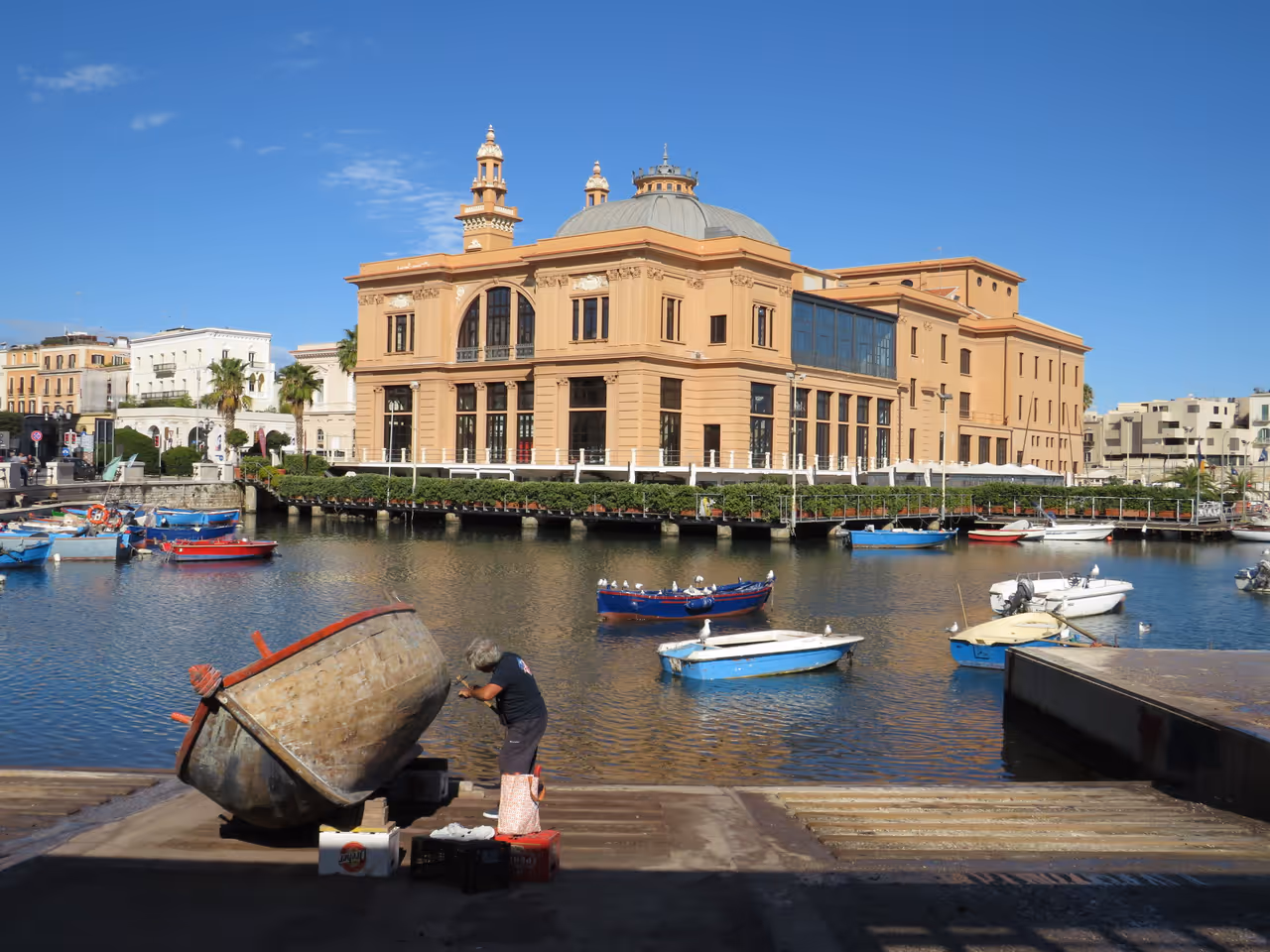 Sailing the adriatic coast in Bari
