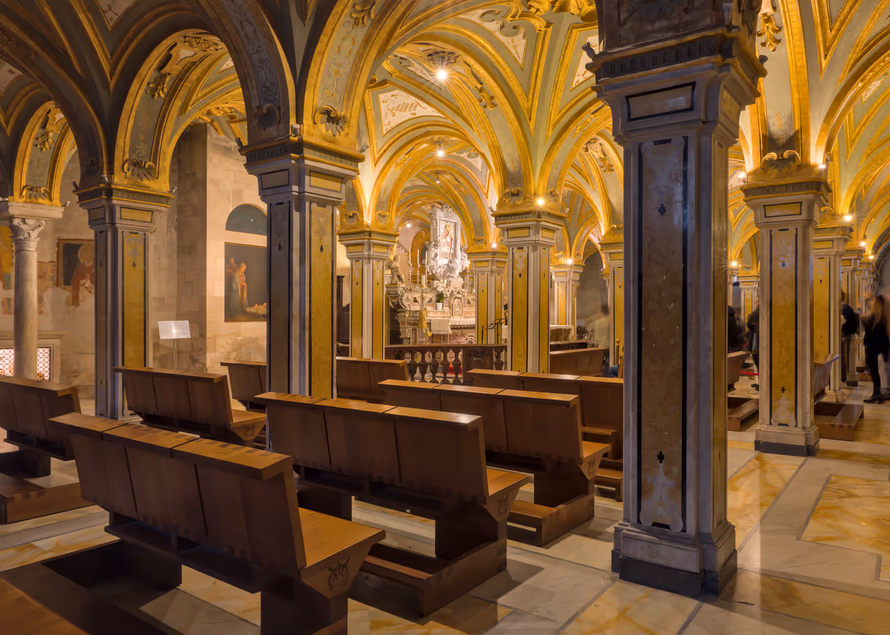 Saint Sabinus cathedral crypt