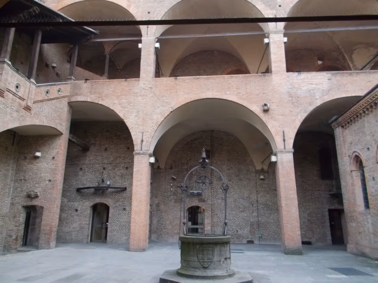 King enzo palace in Bologna