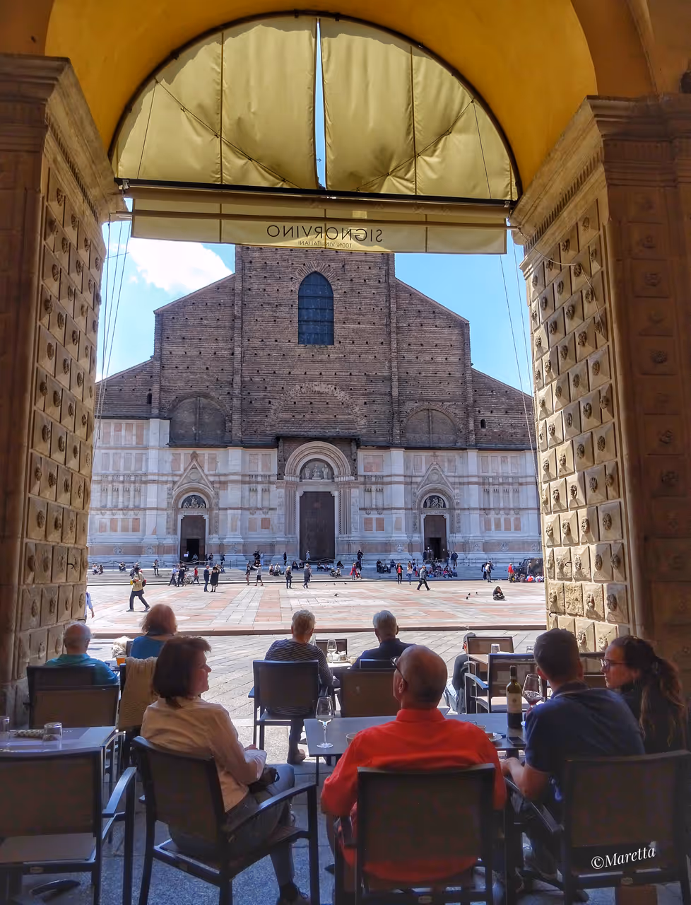 Arches in bologna