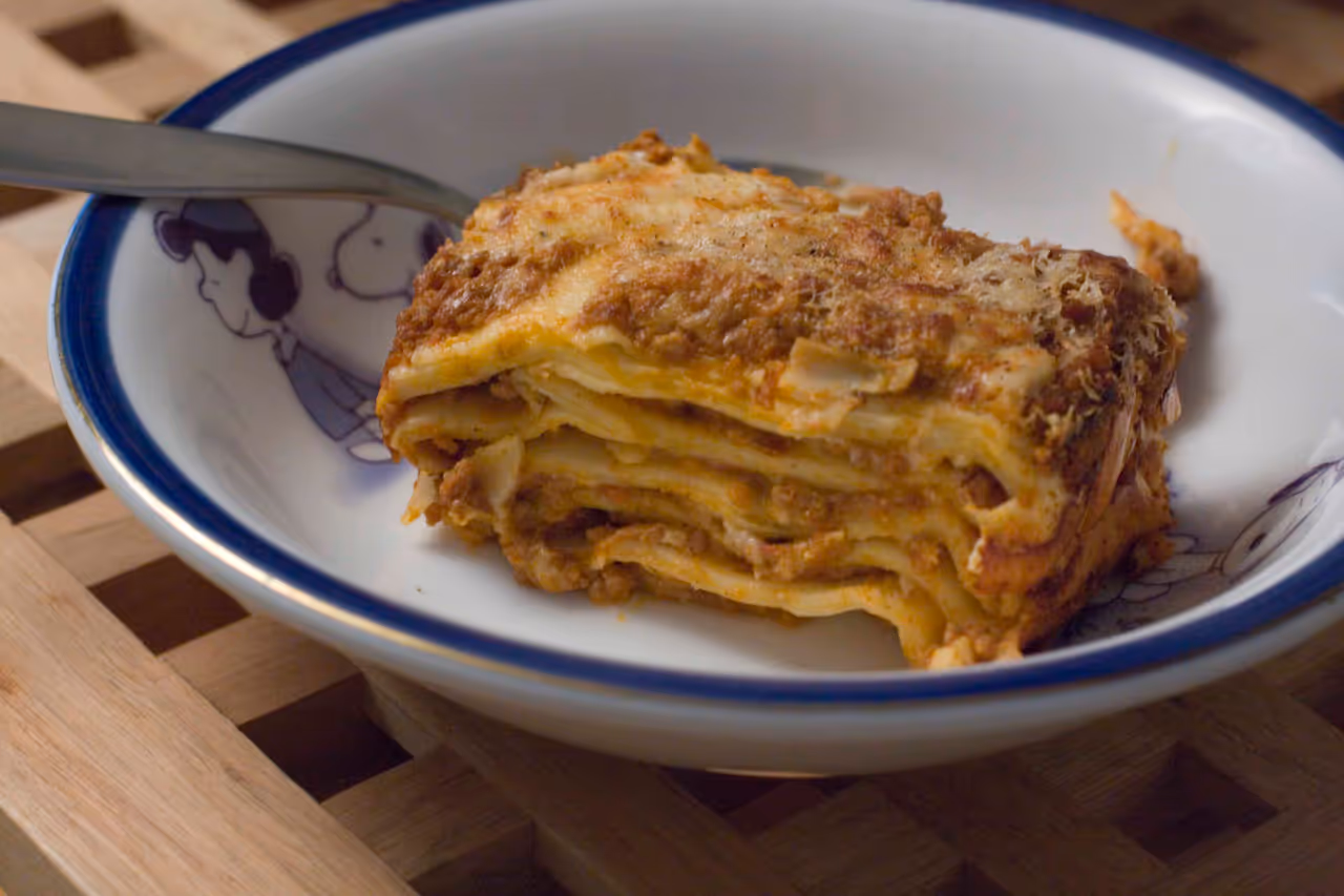 Bolognese lasagne food in Bologna