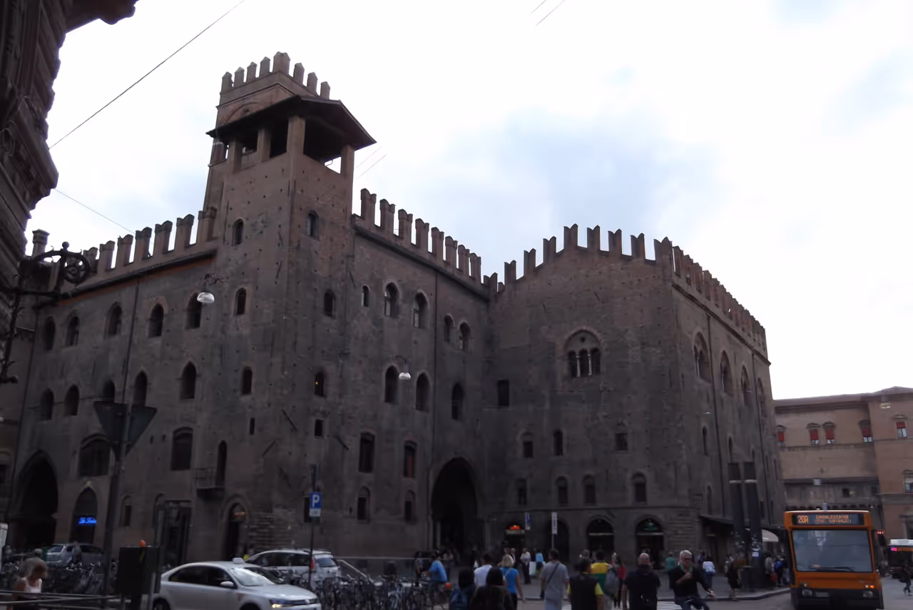 Wander the quadrilatero market free activity in Bologna