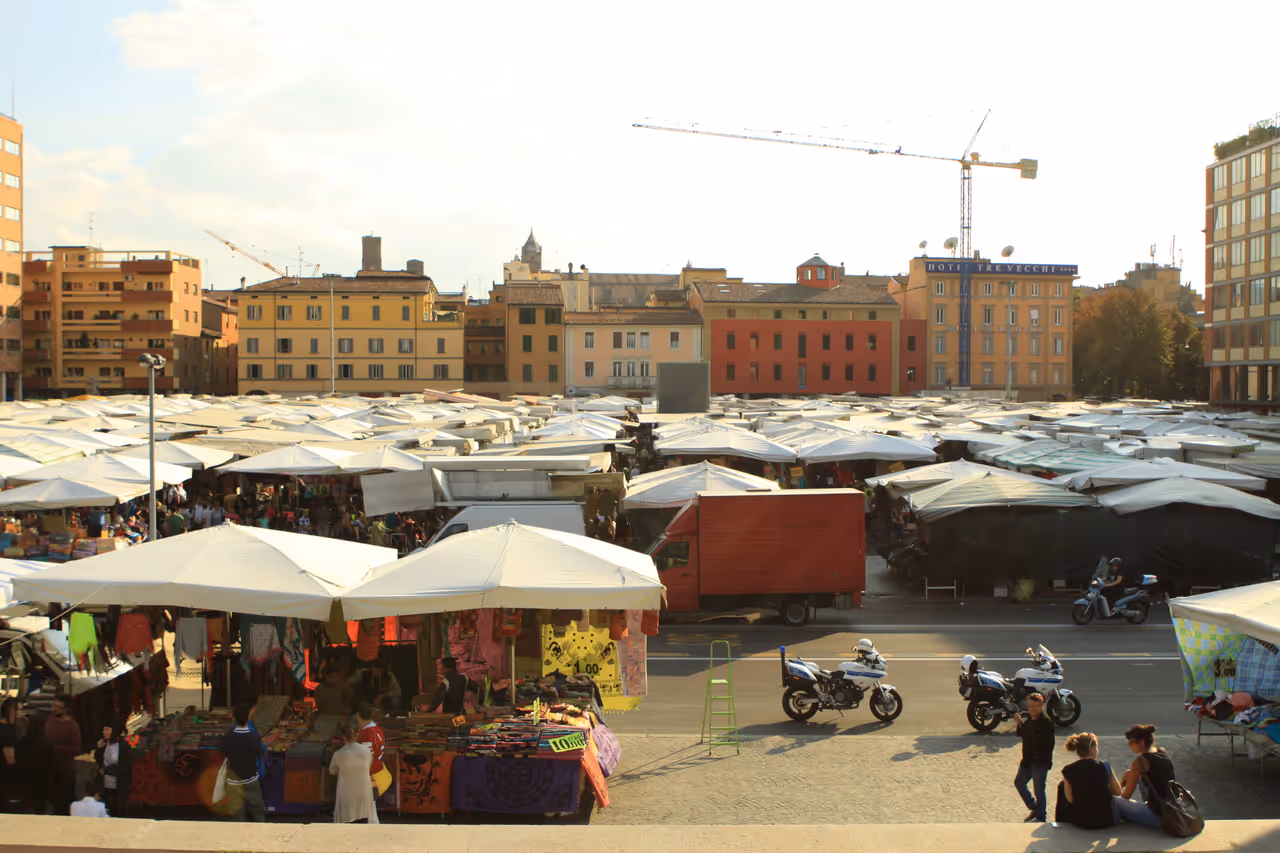 La piazzola market market in Bologna