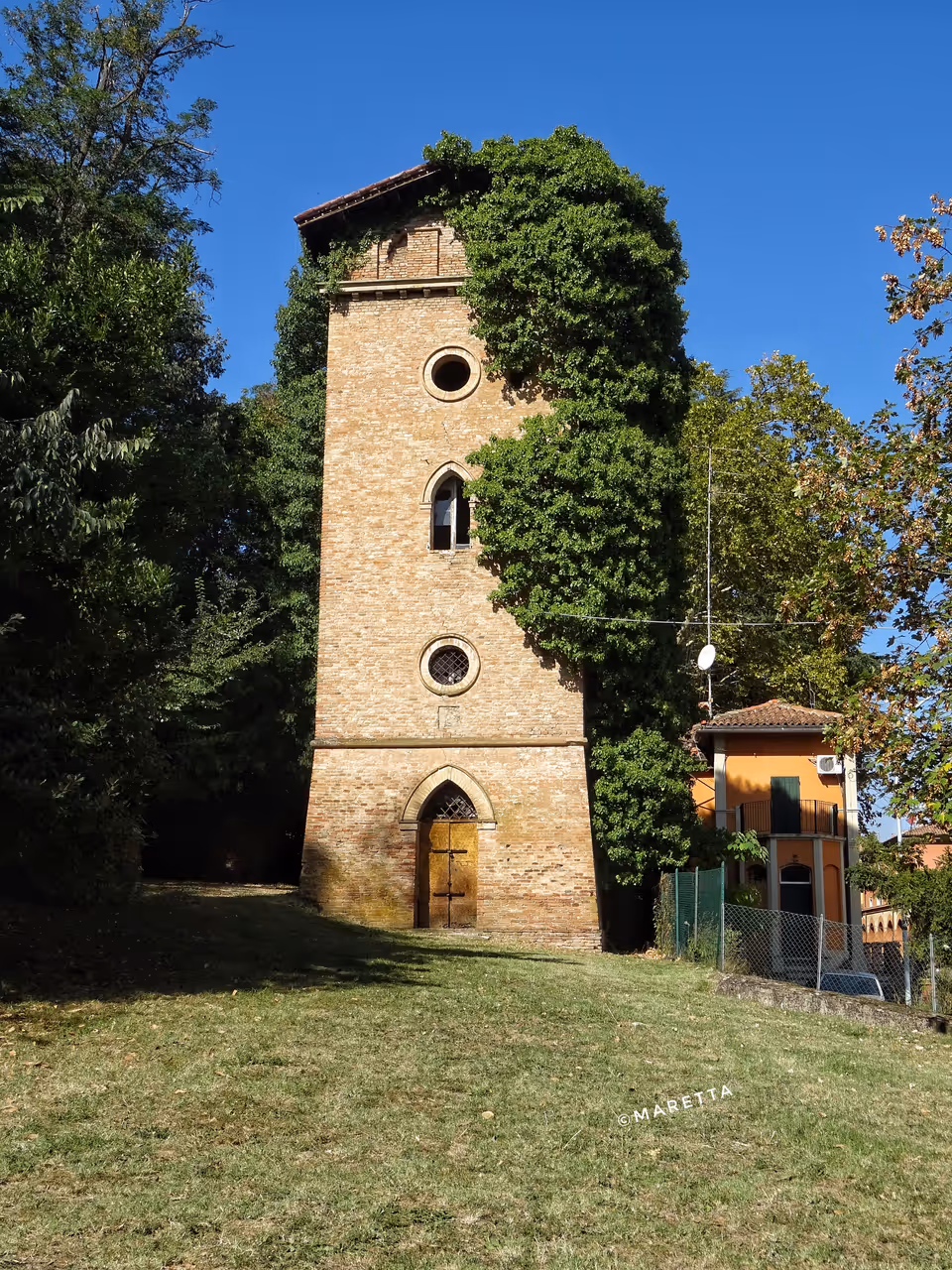 Tower in Villa spada in Bologna