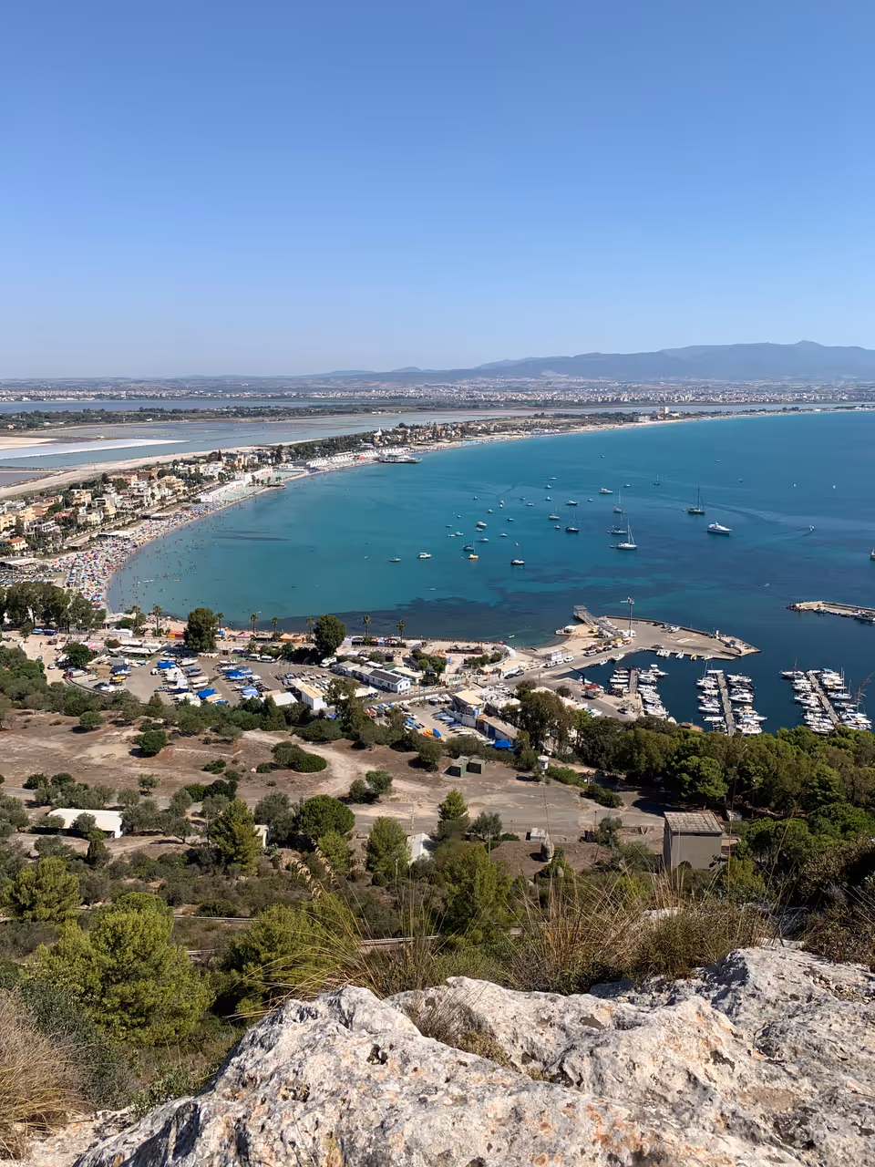Stand-up paddleboarding at poetto in Cagliari