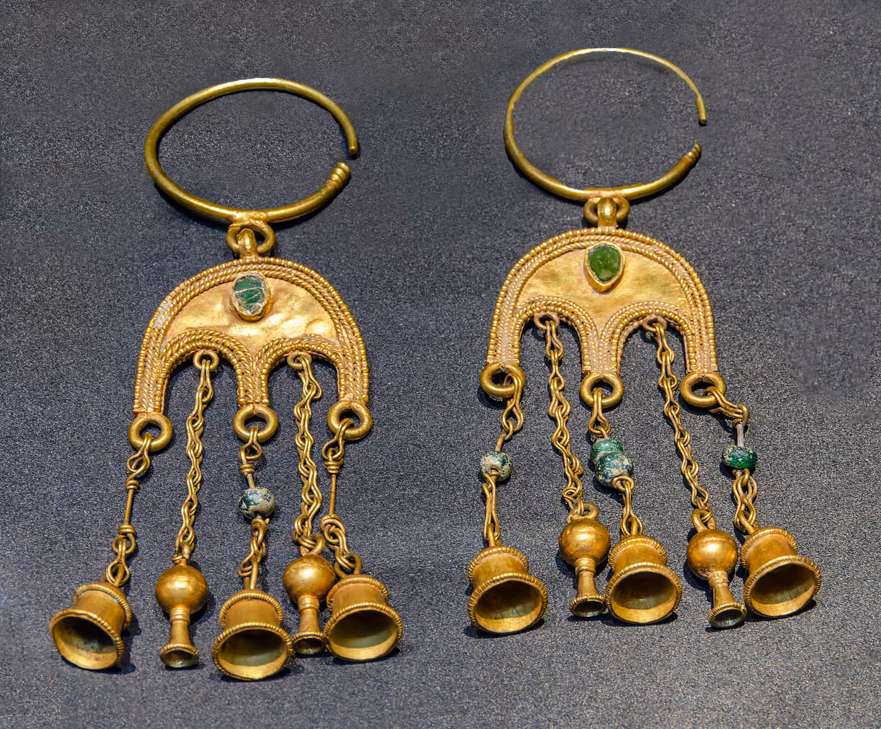 Earrings made of glass paste and glass, Cagliari