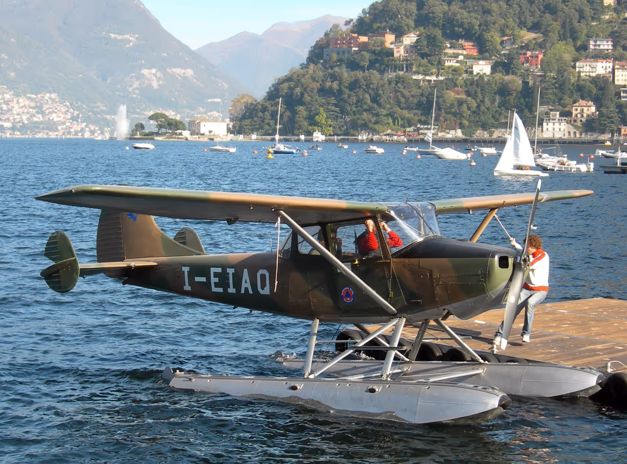 Seaplane flying in Como
