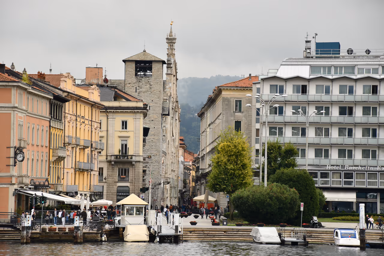Broletto in Como