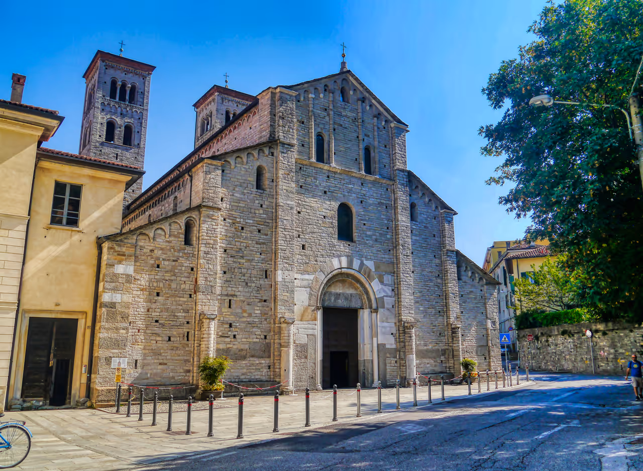 Facade of the Basilica of St. Abundius, Como