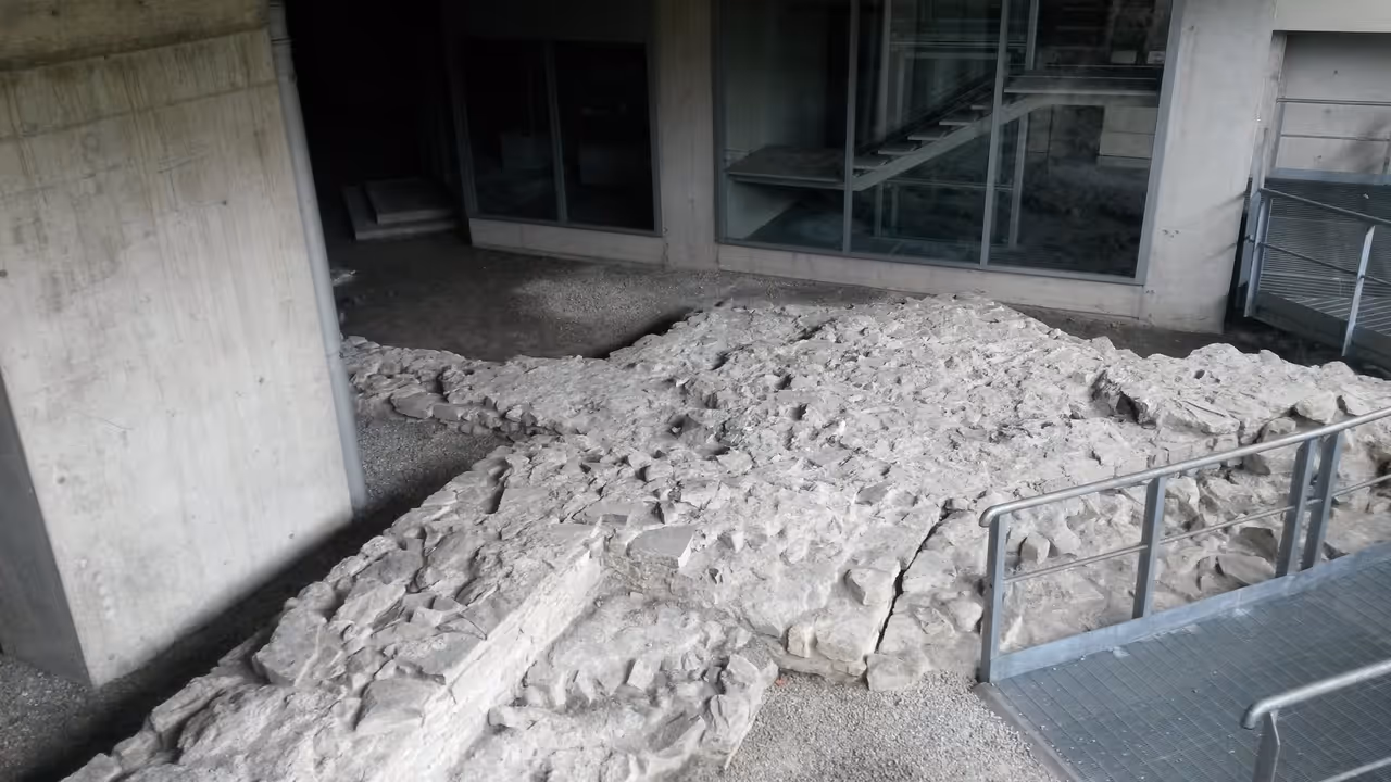 Roman thermal baths in Como