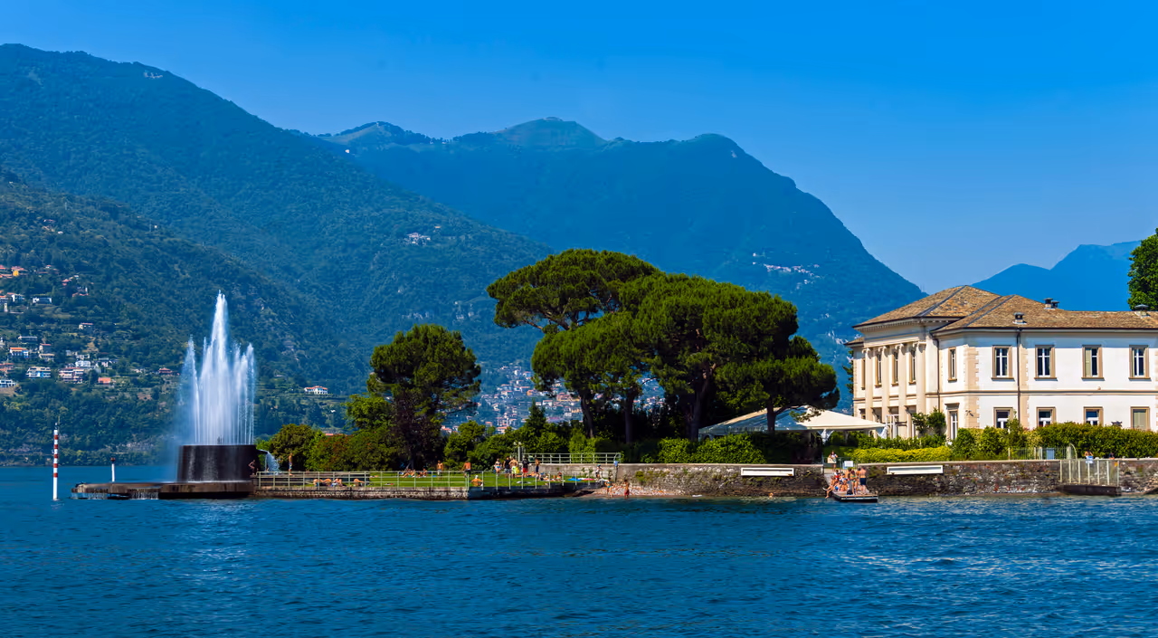 Villa geno fountain in Como