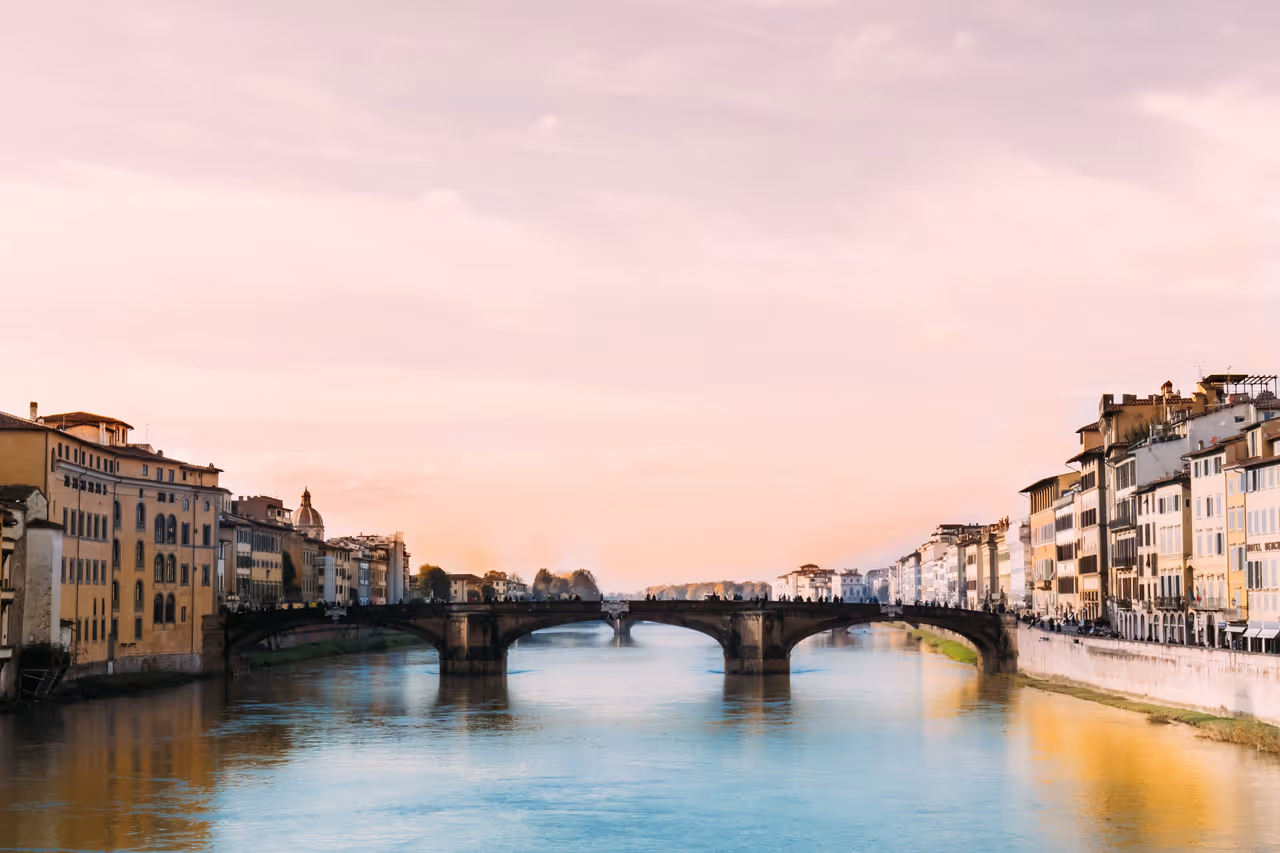Holy trinity bridge in Florence