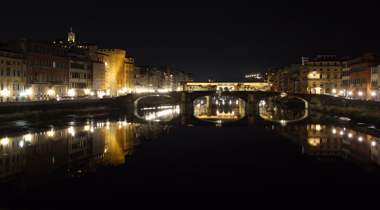 Holy trinity bridge in Florence