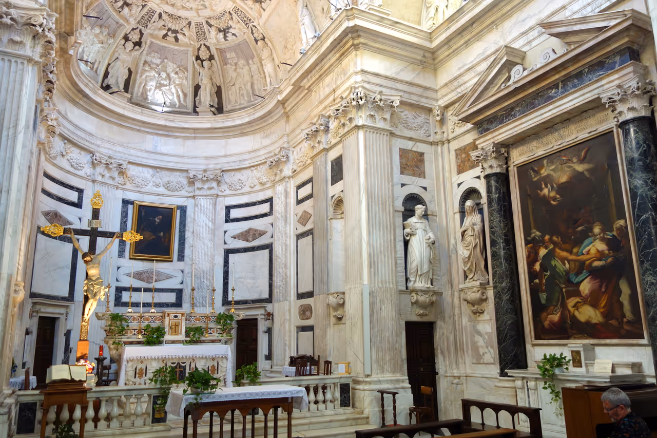 Alter in St. peter in the banks in Genoa