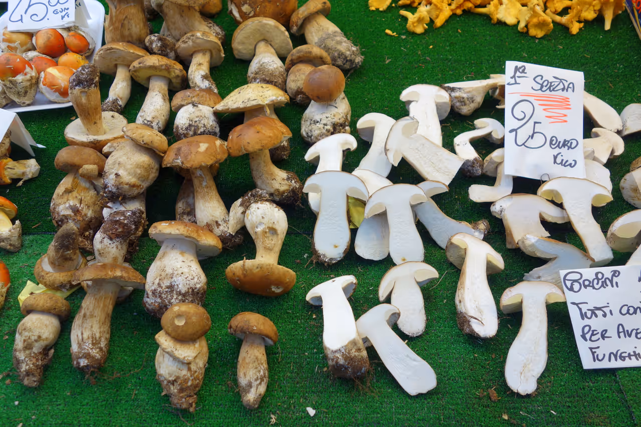 Eastern market market in Genoa