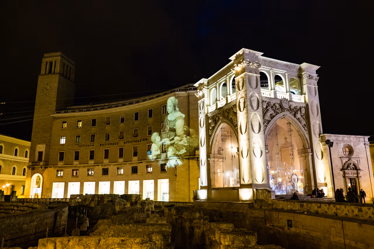 Lecce at night