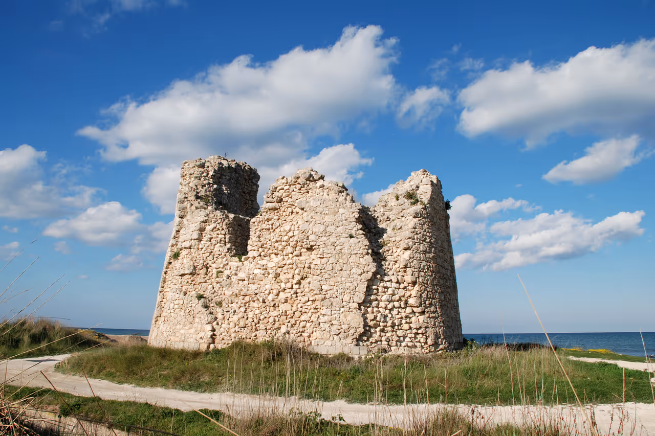 Adriatic coastal route cycling in Lecce
