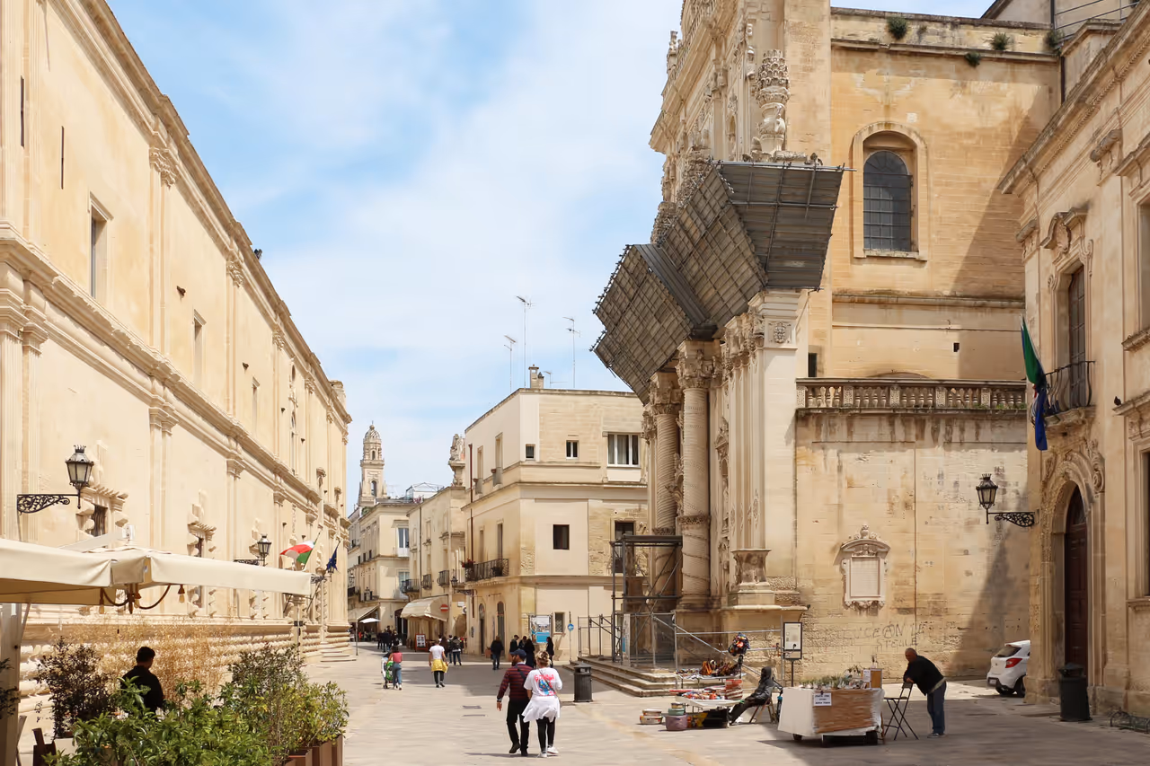 Piazza libertini market market in Lecce
