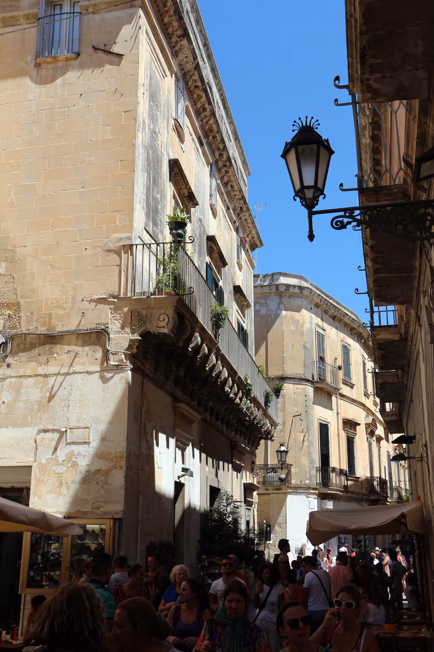 Piazza libertini market market in Lecce