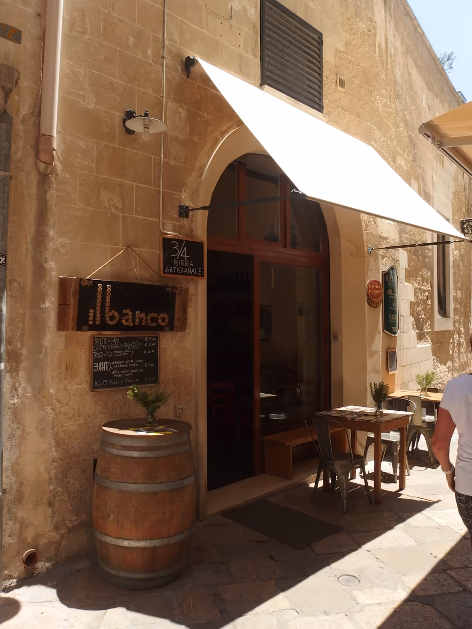 Via umberto i nightlife spot in Lecce