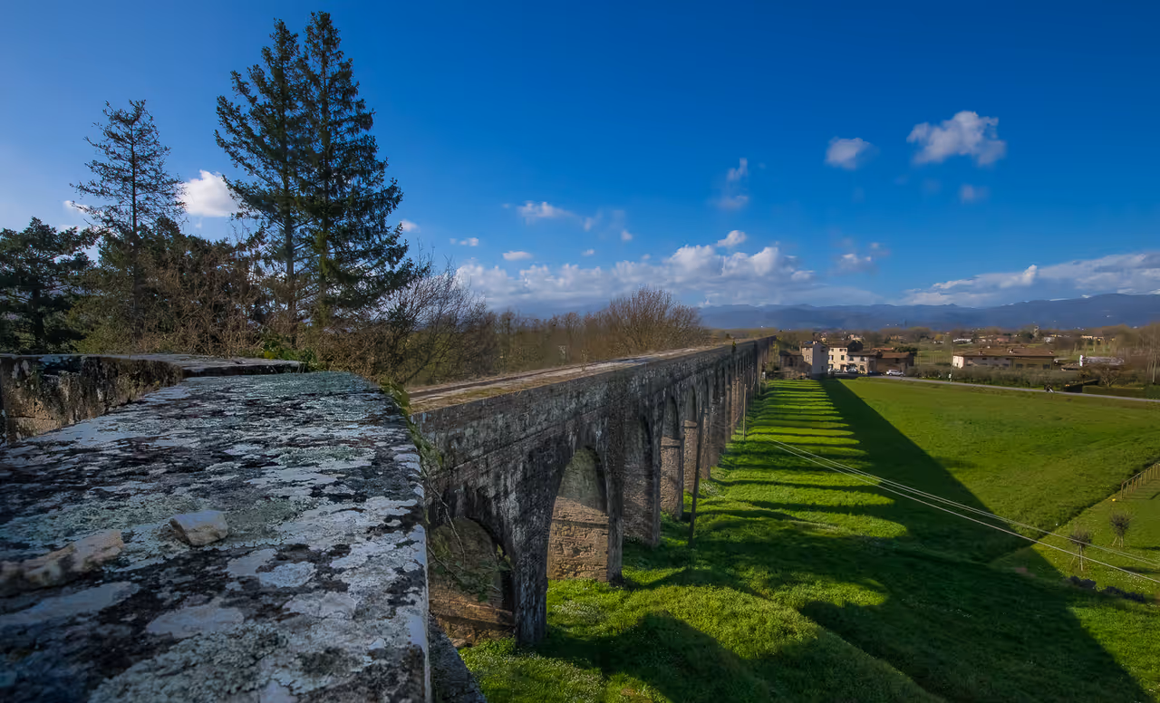Nottolini Aqueduct, Lucca