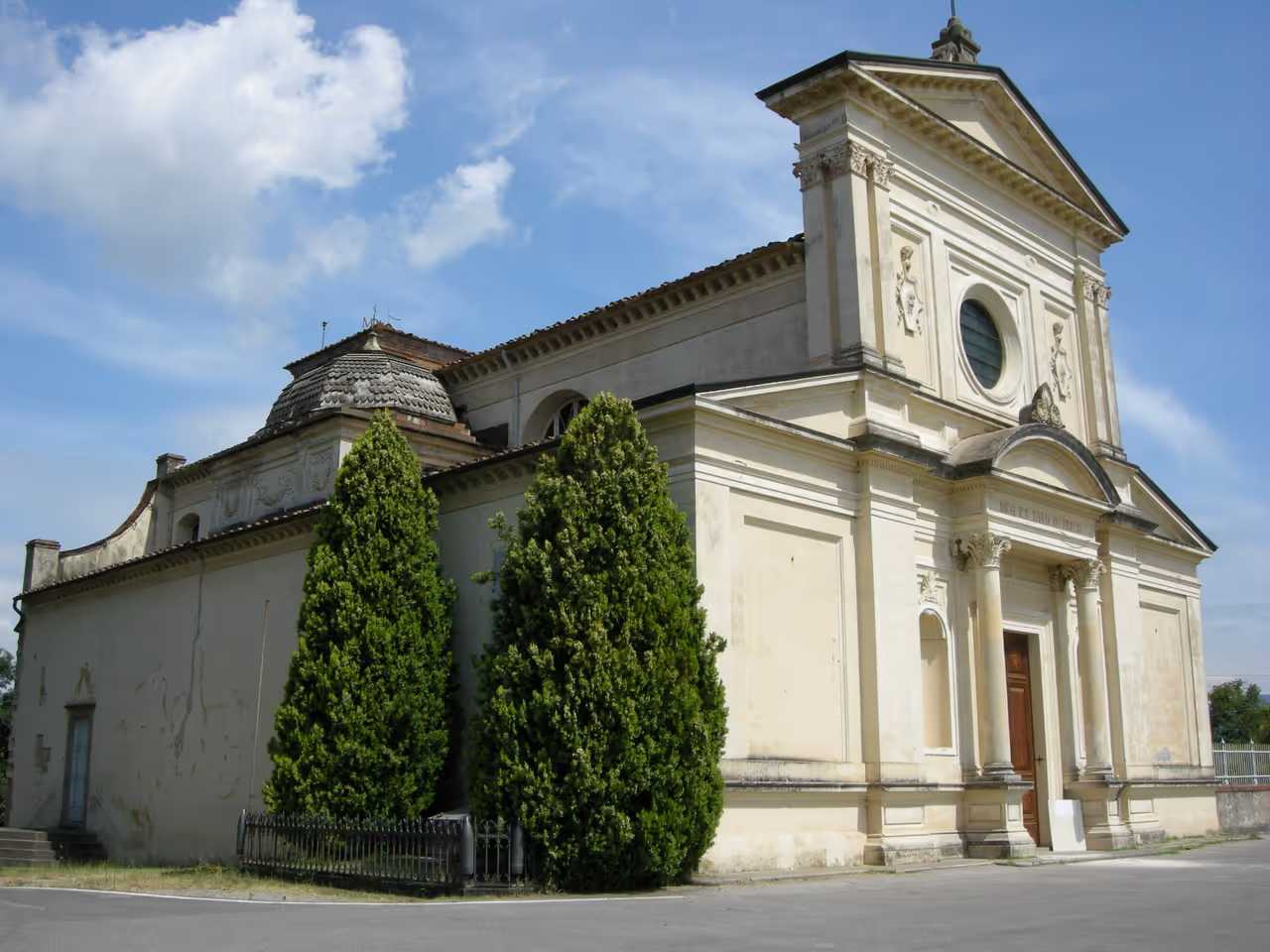 Monte san quirico hills in Lucca