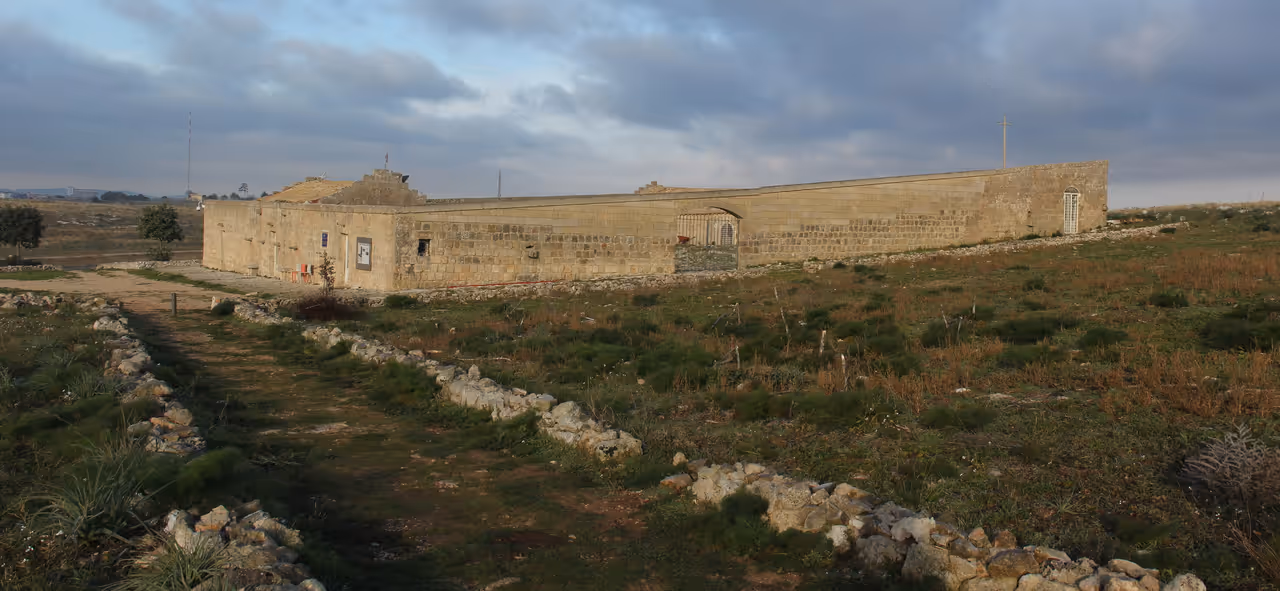 Murgia na plateau trail cycling in Matera