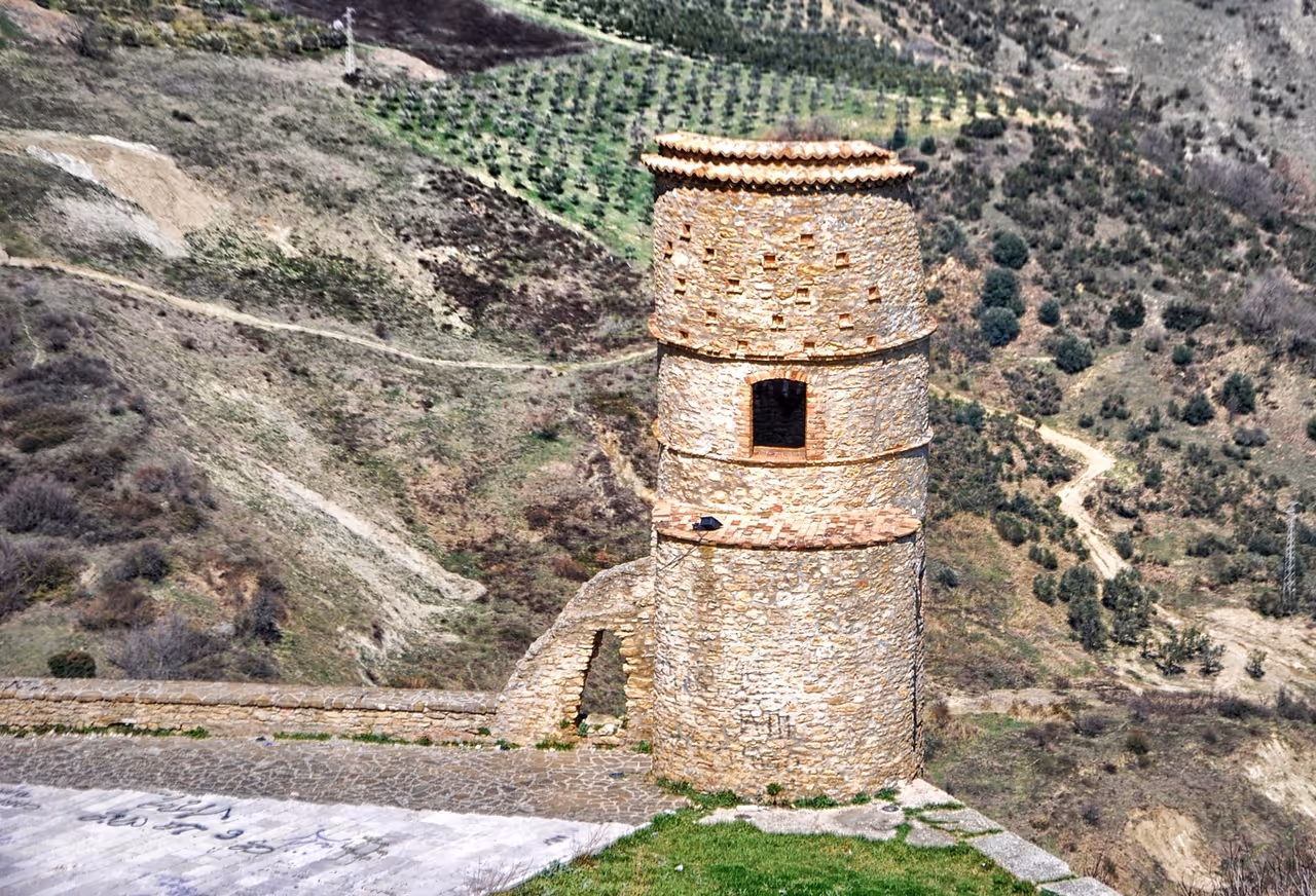 San giuliano lake loop cycling in Matera
