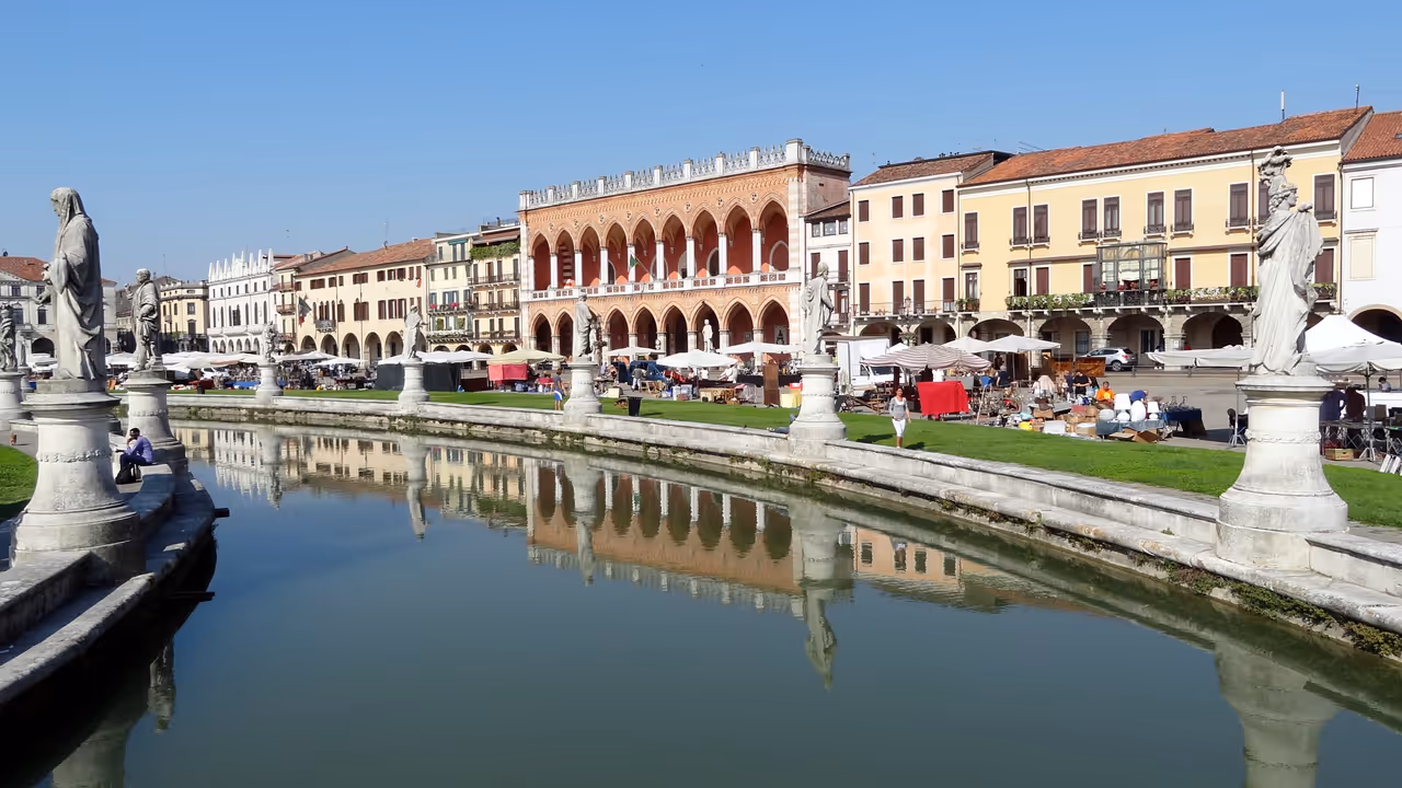 Rollerblading around prato della valle in Padua