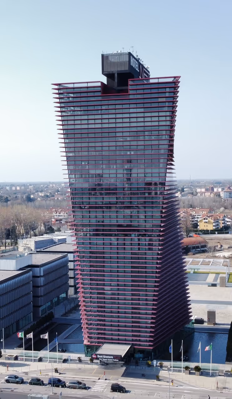 Net tower in Padua