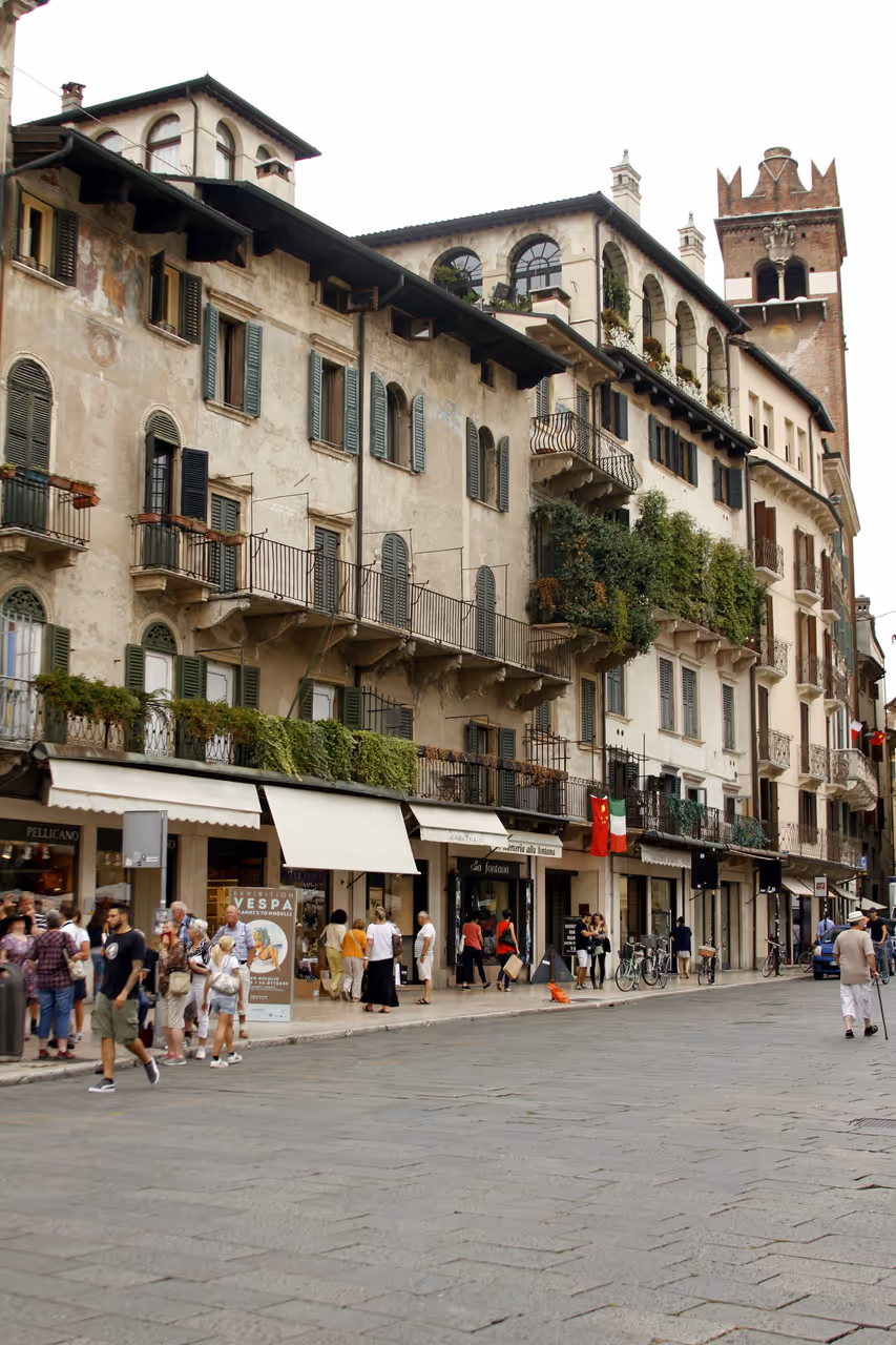 Square of herbs in Padua