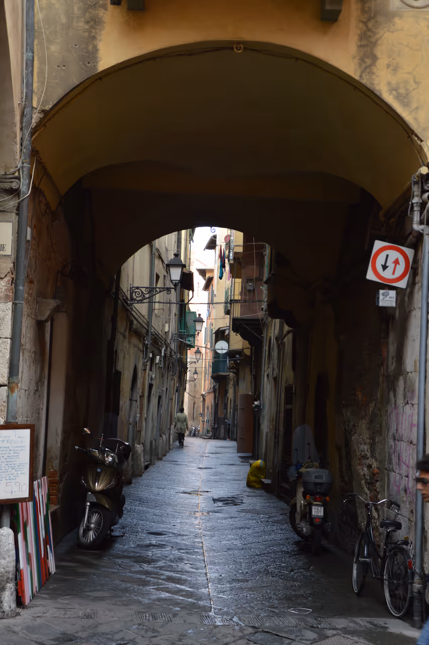 Vicolo del Vigna, Pisa