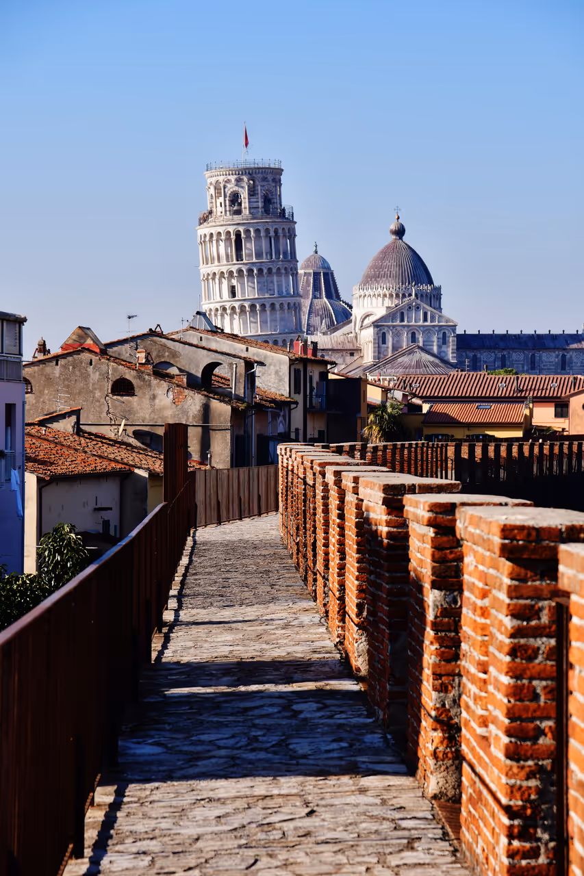 The city walls walk in Pisa