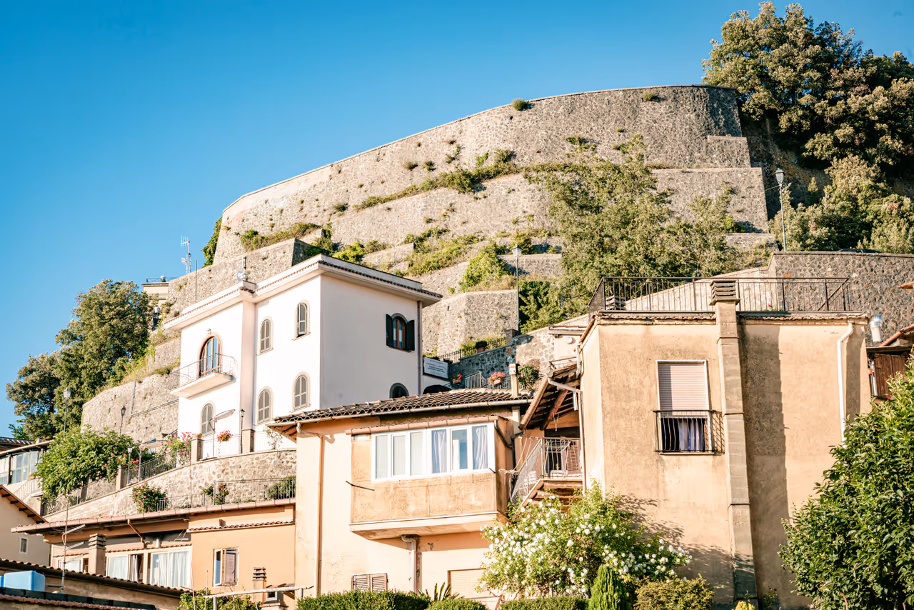 Hiking the castelli ni in Rome