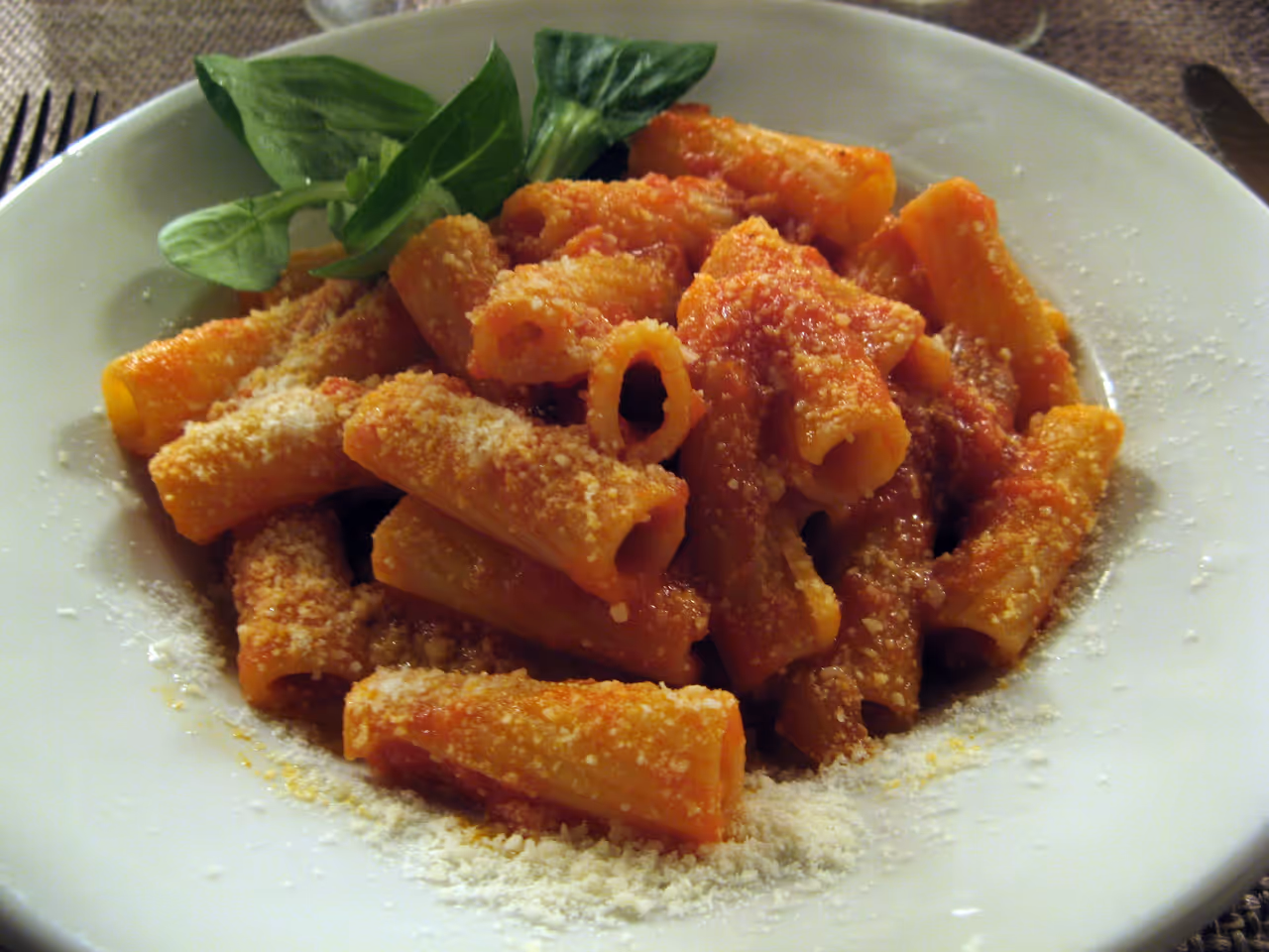 Amatriciana pasta food in Rome