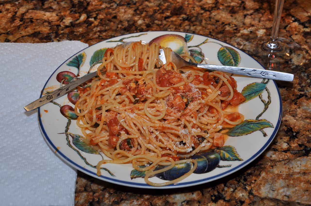 Amatriciana pasta food in Rome
