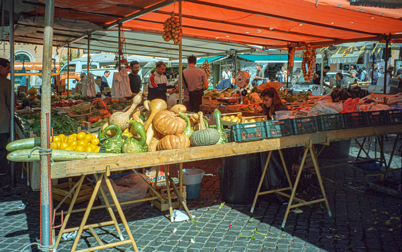 Campo de' fiori market market in Rome