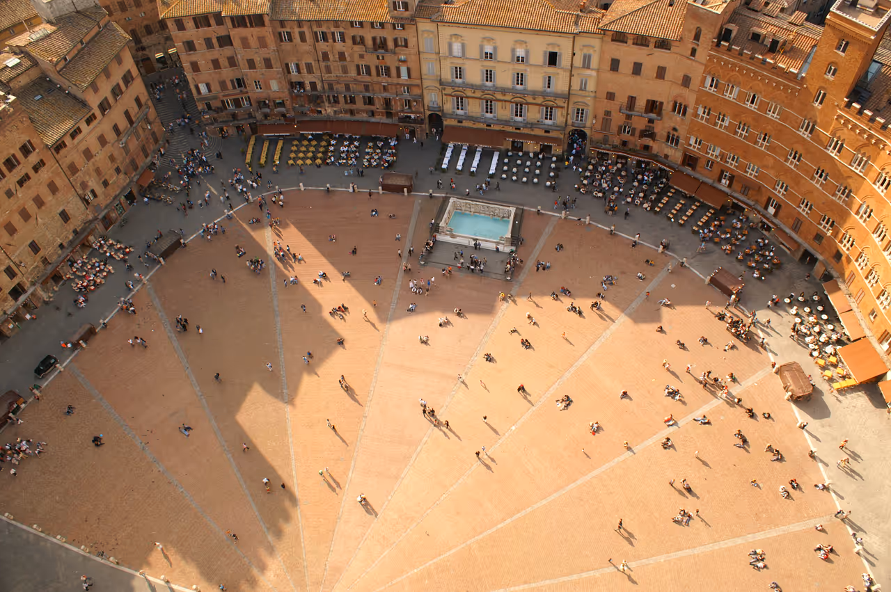 The Piazza del Campo in Siena with the short entrance gate