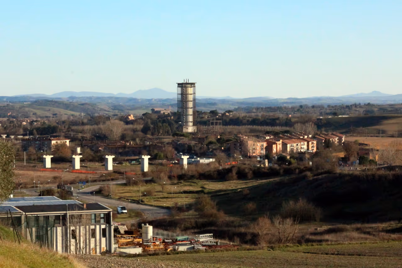 Crete senesi loop cycling in Siena
