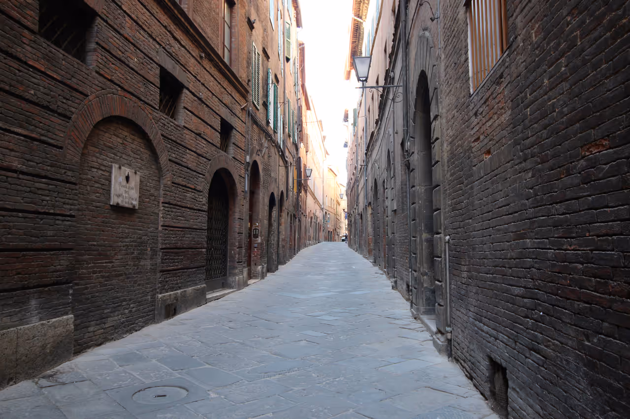 San martino quarter nightlife spot in Siena