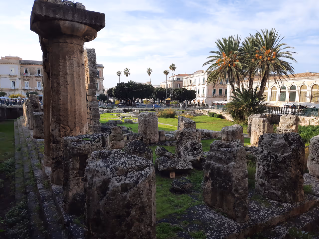 Temple of apollo in Syracuse